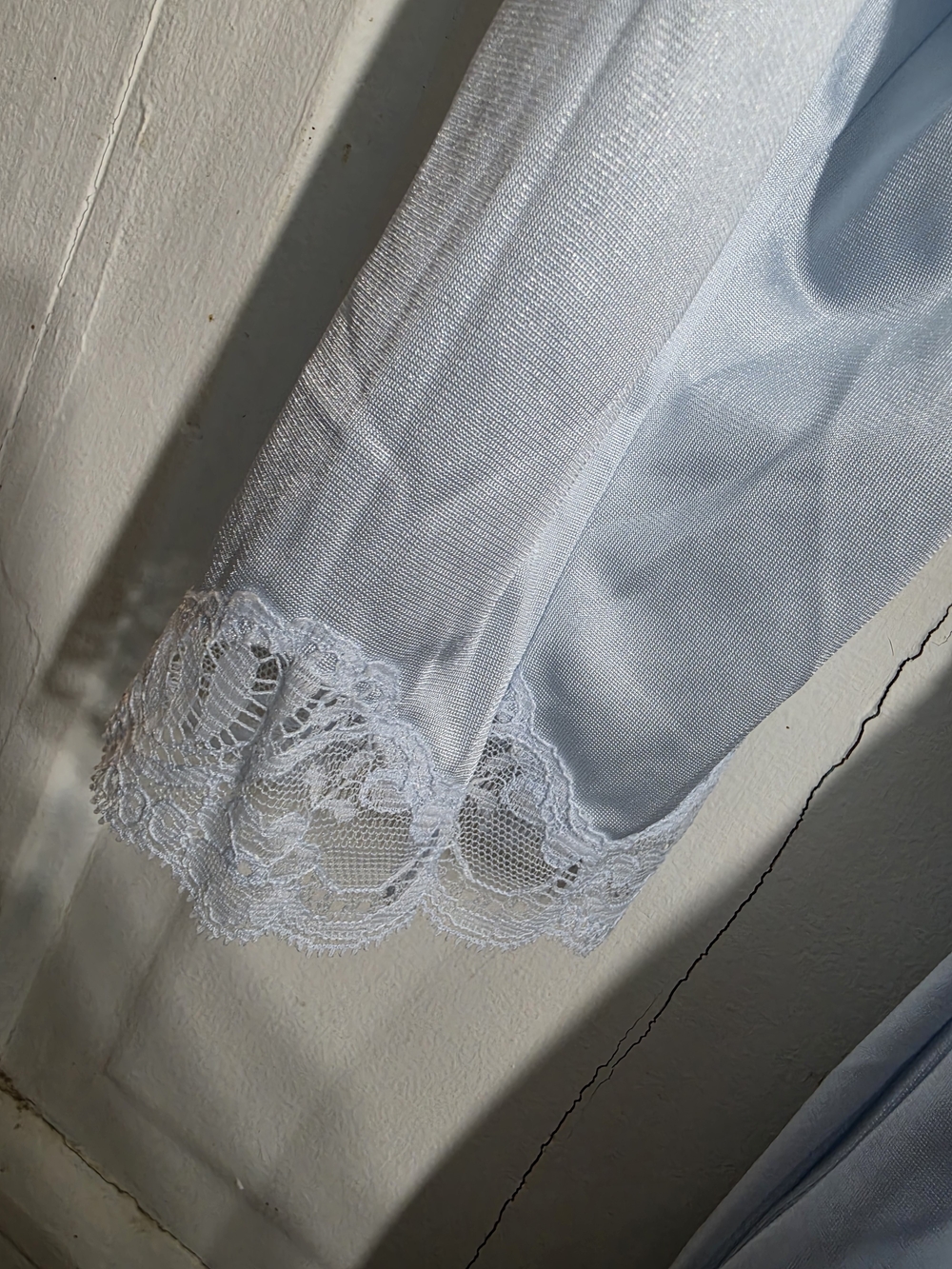 Light Blue Lace-Trim Robe - Picture 3 of 5